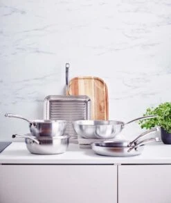 BK Superior Triply Koekenpan - Ø 24 Cm - RVS - Inductie 10 BK Superior Triply Koekenpan - Ø 24 Cm - RVS - Inductie -Keuken Serie Winkel 1016x1200