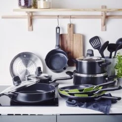 GreenPan Memphis Pannenset - 20-delig - Zwart - Inductie - PFAS-vrij 14 GreenPan Memphis Pannenset - 20-delig - Zwart - Inductie - PFAS-vrij -Keuken Serie Winkel 1200x1200 311
