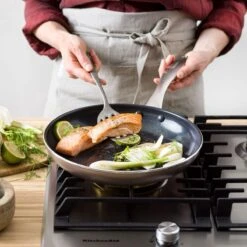 GreenPan Koekenpan - Royal Bronze - ø 20 Cm - Keramische Anti-aanbaklaag 13 GreenPan Koekenpan - Royal Bronze - ø 20 Cm - Keramische Anti-aanbaklaag -Keuken Serie Winkel 1200x1200 375