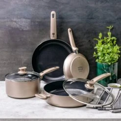 GreenPan Cambridge Koekenpan 30cm - Brons - Inductie - PFAS-vrij 26 GreenPan Cambridge Koekenpan 30cm - Brons - Inductie - PFAS-vrij -Keuken Serie Winkel 1200x1200 390
