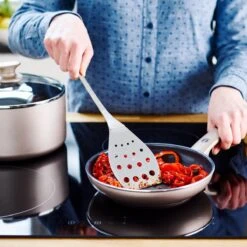 GreenPan Cambridge Koekenpan 30cm - Brons - Inductie - PFAS-vrij 29 GreenPan Cambridge Koekenpan 30cm - Brons - Inductie - PFAS-vrij -Keuken Serie Winkel 1200x1200 393