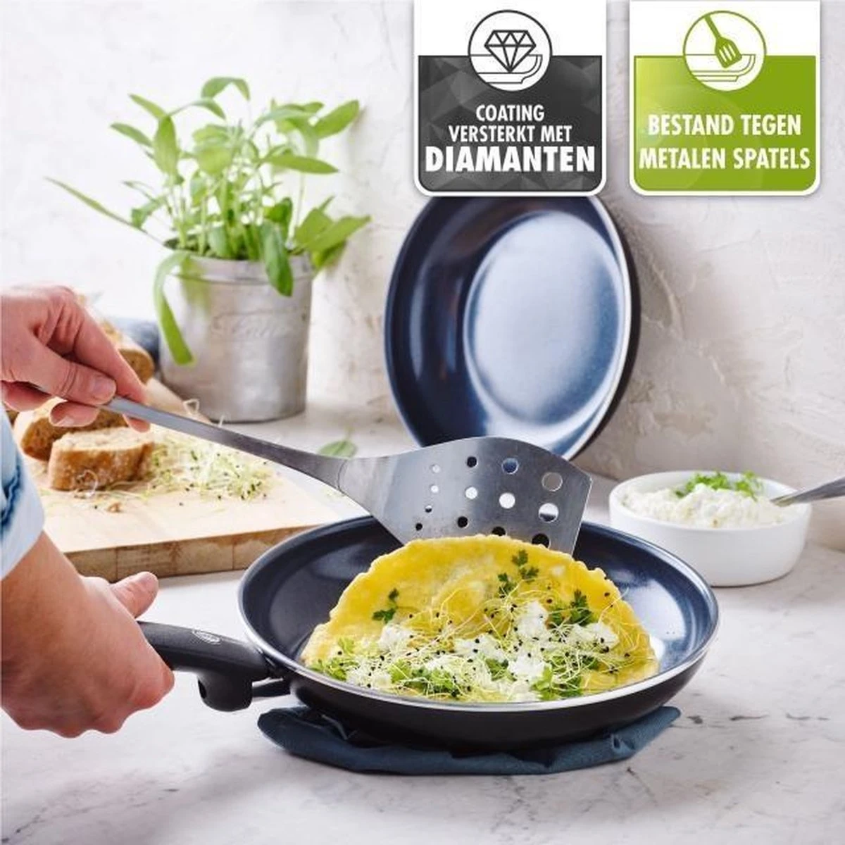 GreenPan Cambridge Koekenpannenset Ø 24cm + Ø 28cm - Zwart - Inductie - PFAS-vrij 17 GreenPan Cambridge Koekenpannenset Ø 24cm + Ø 28cm - Zwart - Inductie - PFAS-vrij - Afbeelding 15