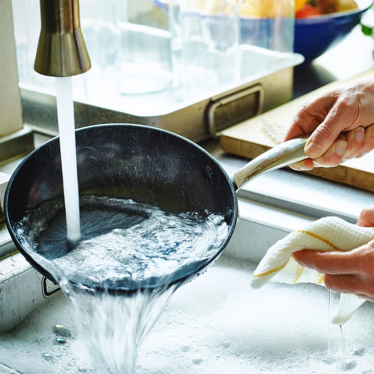 GreenPan Barcelona Infinity Pro Koekenpan 32cm - Zwart - Inductie - PFAS-vrij 11 GreenPan Barcelona Infinity Pro Koekenpan 32cm - Zwart - Inductie - PFAS-vrij - Afbeelding 9