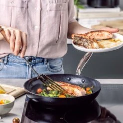 GreenPan Barcelona Infinity Pro Koekenpannenset - 3-delig - Zwart - Inductie - PFAS-vrij 27 GreenPan Barcelona Infinity Pro Koekenpannenset - 3-delig - Zwart - Inductie - PFAS-vrij -Keuken Serie Winkel 1200x1200 605
