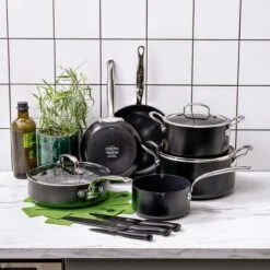 GreenPan Barcelona Infinity Pro Koekenpannenset - 3-delig - Zwart - Inductie - PFAS-vrij 29 GreenPan Barcelona Infinity Pro Koekenpannenset - 3-delig - Zwart - Inductie - PFAS-vrij -Keuken Serie Winkel 1200x1200 607
