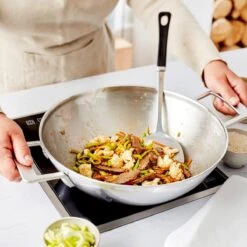 Demeyere Industry 5 RVS Wokpan – Wokpan Inductie – 30 Cm –2 Handvaten – PTFE-vrij 15 Demeyere Industry 5 RVS Wokpan – Wokpan Inductie – 30 Cm –2 Handvaten – PTFE-vrij -Keuken Serie Winkel 1200x1200 673