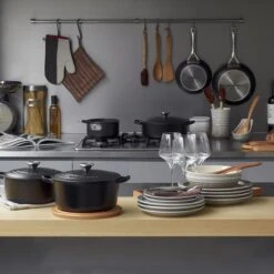 Le Creuset Signature Braadpan - 4,2 L - 24 Cm - Zwart 20 Le Creuset Signature Braadpan - 4,2 L - 24 Cm - Zwart -Keuken Serie Winkel 1200x1200 810