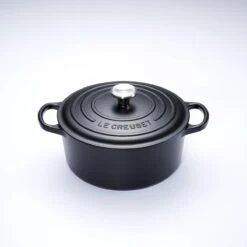 Le Creuset Signature Braadpan - 4,2 L - 24 Cm - Zwart 21 Le Creuset Signature Braadpan - 4,2 L - 24 Cm - Zwart -Keuken Serie Winkel 1200x1200 811