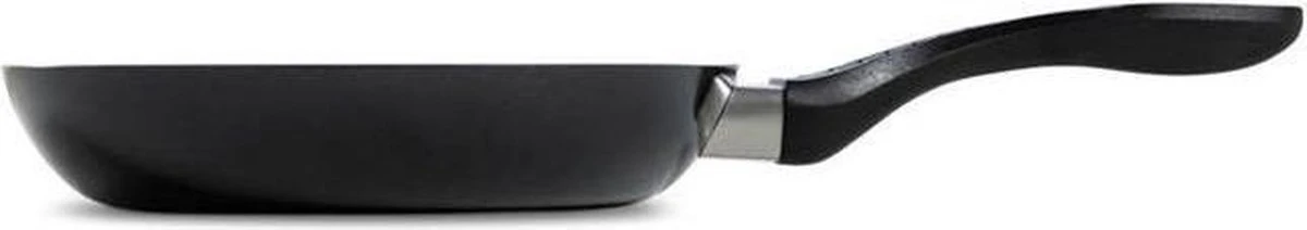 BK Easy Basic Ceramic Koekenpan Ø 20 Cm - Anti-aanbak - PFAS-vrij - Krasvast 9 BK Easy Basic Ceramic Koekenpan Ø 20 Cm - Anti-aanbak - PFAS-vrij - Krasvast - Afbeelding 7