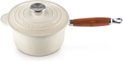 Le Creuset Steelpan - Met Deksel - Tradition - Meringue - ø 18 Cm / 1.8 Liter 14 Le Creuset Steelpan - Met Deksel - Tradition - Meringue - ø 18 Cm / 1.8 Liter -Keuken Serie Winkel 1200x594 2