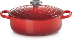 Le Creuset - Gietijzeren - Lage Braadpan - 24cm - Kersenrood 27 Le Creuset - Gietijzeren - Lage Braadpan - 24cm - Kersenrood -Keuken Serie Winkel 1200x695 1