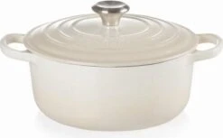 Le Creuset Braadpan Signature Meringue - ø 24 Cm / 4.2 Liter 11 Le Creuset Braadpan Signature Meringue - ø 24 Cm / 4.2 Liter -Keuken Serie Winkel 1200x744 2