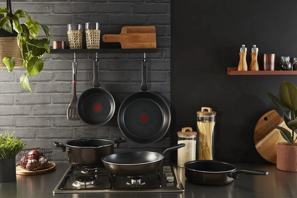 Tefal XL Force Hapjespan 24 Cm + Deksel - Niet Geschikt Voor Inductie 5 Tefal XL Force Hapjespan 24 Cm + Deksel - Niet Geschikt Voor Inductie - Afbeelding 3