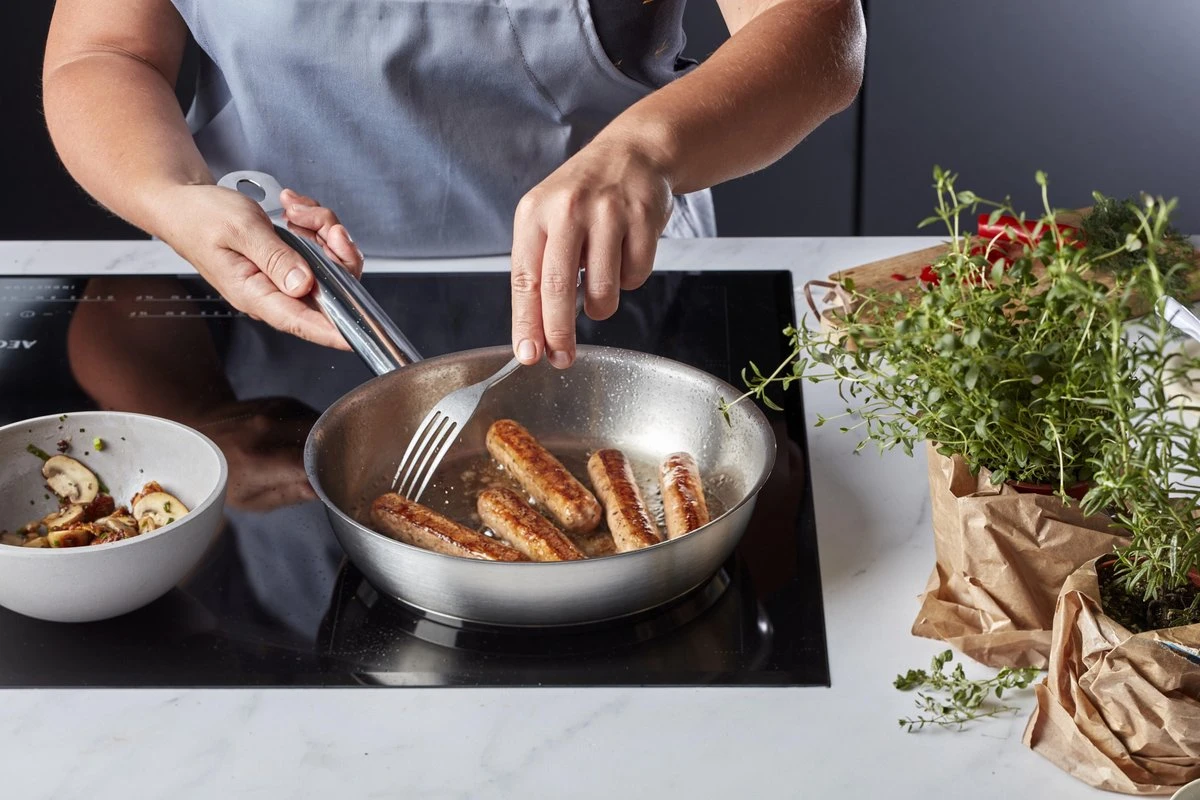 Demeyere Restoline 3 RVS Koekenpan – Koekenpan Inductie - 32 Cm – PTFE-vrij 8 Demeyere Restoline 3 RVS Koekenpan – Koekenpan Inductie - 32 Cm – PTFE-vrij - Afbeelding 6