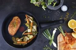 Tefal Black Stone Koekenpannenset - Ø 24/28 Cm -Keuken Serie Winkel 1200x801 4