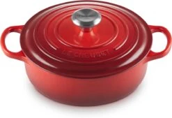 Le Creuset - Gietijzeren - Lage Braadpan - 24cm - Kersenrood 26 Le Creuset - Gietijzeren - Lage Braadpan - 24cm - Kersenrood -Keuken Serie Winkel 1200x821 1