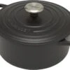 Le Creuset Signature Braadpan - 4,2 L - 24 Cm - Zwart 2 Le Creuset Signature Braadpan - 4,2 L - 24 Cm - Zwart -Keuken Serie Winkel 1200x847
