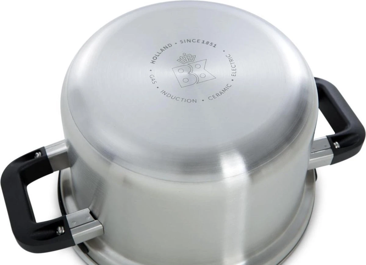 BK Flow Cool Pannenset - 4-delig – RVS Deksels - Veilig Afgietsysteem - Geschikt Voor Alle Warmtebronnen 15 BK Flow Cool Pannenset - 4-delig – RVS Deksels - Veilig Afgietsysteem - Geschikt Voor Alle Warmtebronnen - Afbeelding 13