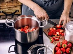 BK Q-linair Master Glas Pannenset - 5-delig - Glazen Deksel - Veilig Afgietsysteem - Inductie 36 BK Q-linair Master Glas Pannenset - 5-delig - Glazen Deksel - Veilig Afgietsysteem - Inductie -Keuken Serie Winkel 1200x900 14