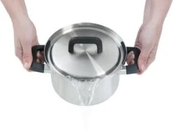BK Flow Cool Pannenset - 4-delig – RVS Deksels - Veilig Afgietsysteem - Geschikt Voor Alle Warmtebronnen 28 BK Flow Cool Pannenset - 4-delig – RVS Deksels - Veilig Afgietsysteem - Geschikt Voor Alle Warmtebronnen -Keuken Serie Winkel 1200x912
