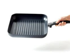 GreenPan Cambridge Grillpan 28cm - Zwart - Inductie - PFAS-vrij 20 GreenPan Cambridge Grillpan 28cm - Zwart - Inductie - PFAS-vrij -Keuken Serie Winkel 1200x926 23