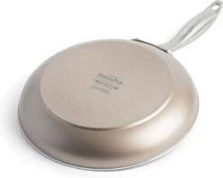 GreenPan Koekenpan - Royal Bronze - ø 20 Cm - Keramische Anti-aanbaklaag 14 GreenPan Koekenpan - Royal Bronze - ø 20 Cm - Keramische Anti-aanbaklaag -Keuken Serie Winkel 1200x962