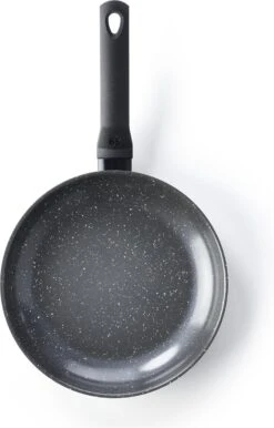 BK Universe Koekenpan Ø 28cm - Inductie - Anti-aanbak - PFAS-vrij -Keuken Serie Winkel 768x1200