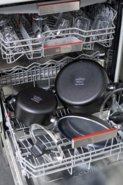 GreenPan Memphis Pannenset - 4-delig - Zwart - Inductie - PFAS-vrij 24 GreenPan Memphis Pannenset - 4-delig - Zwart - Inductie - PFAS-vrij -Keuken Serie Winkel 800x1200 5