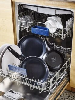 GreenPan Cambridge Koekenpannenset Ø 24cm + Ø 28cm - Zwart - Inductie - PFAS-vrij 34 GreenPan Cambridge Koekenpannenset Ø 24cm + Ø 28cm - Zwart - Inductie - PFAS-vrij -Keuken Serie Winkel 899x1200 4