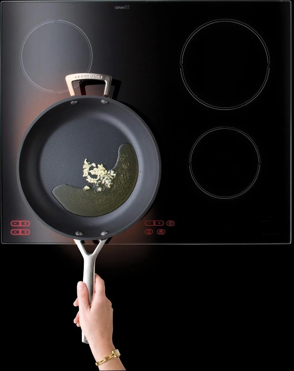 Le Creuset Koekenpan Les Forgées TNS - ø 20 Cm - Standaard Anti-aanbaklaag 4 Le Creuset Koekenpan Les Forgées TNS - ø 20 Cm - Standaard Anti-aanbaklaag - Afbeelding 2